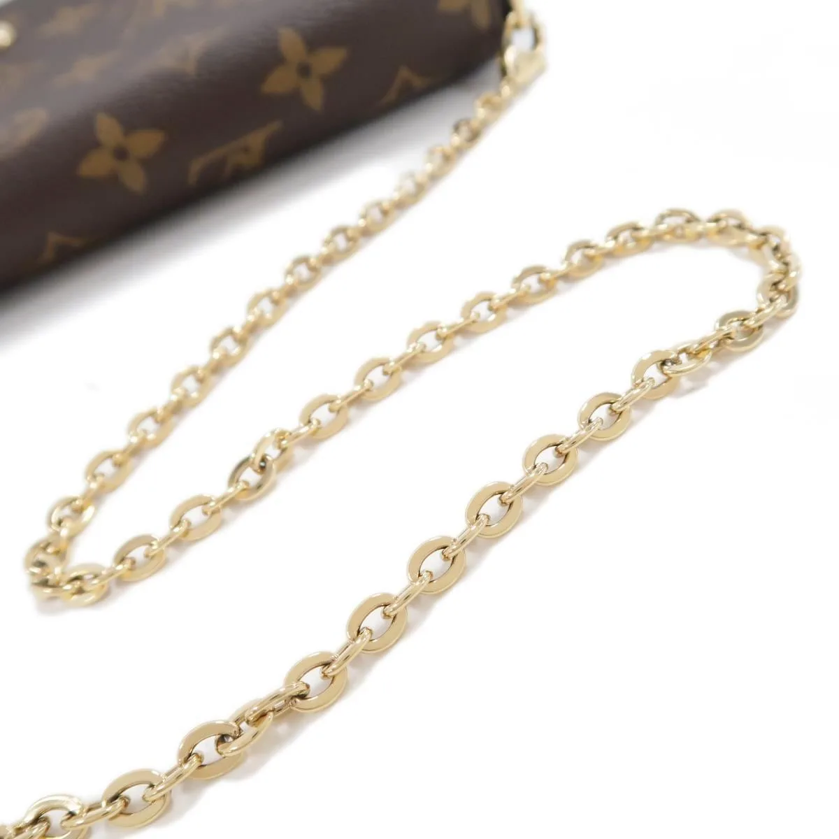 LOUIS VUITTON Pochette M81896 Shoulder Monogram 4