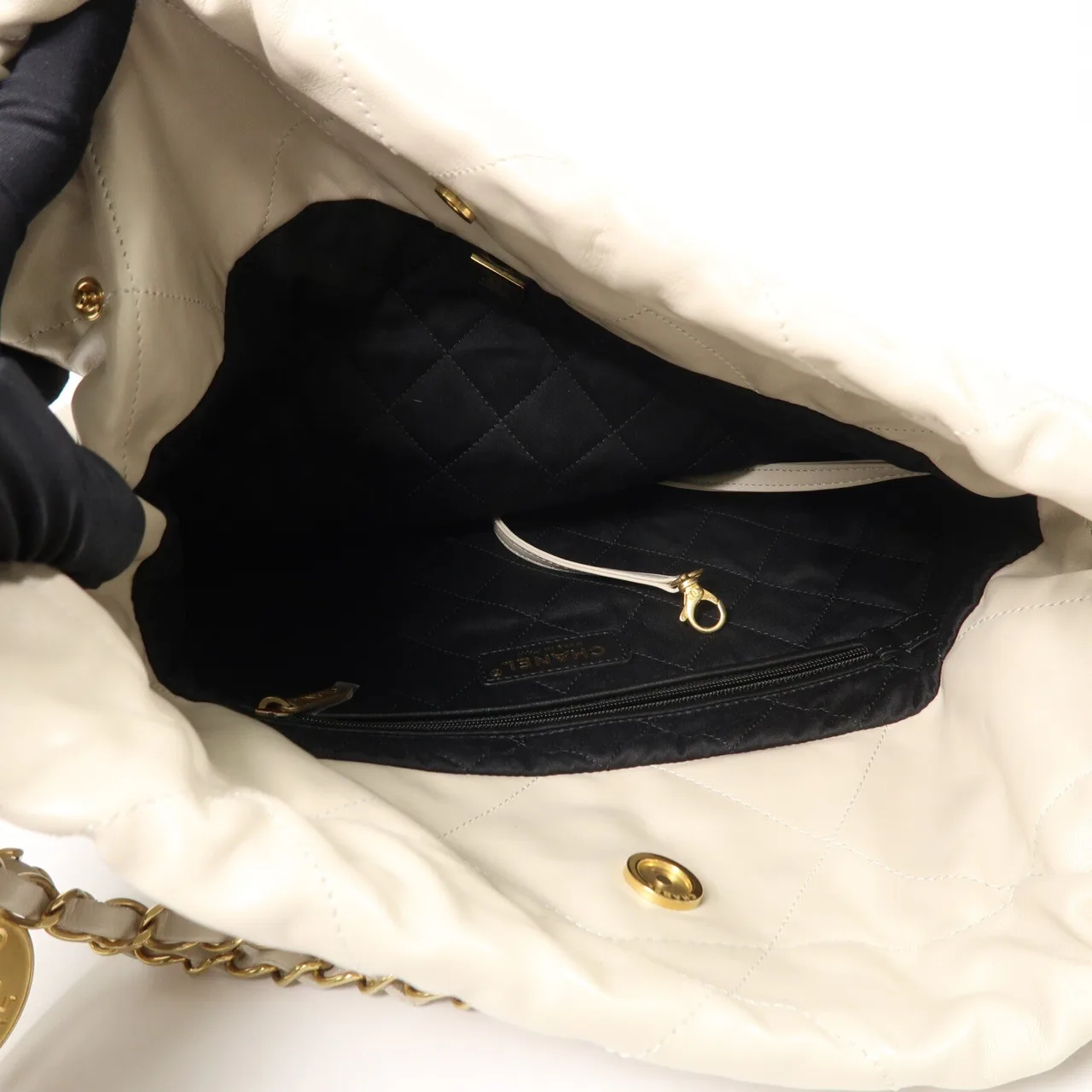 CHANEL AS3260 Shoulder Bag Calfskin 5