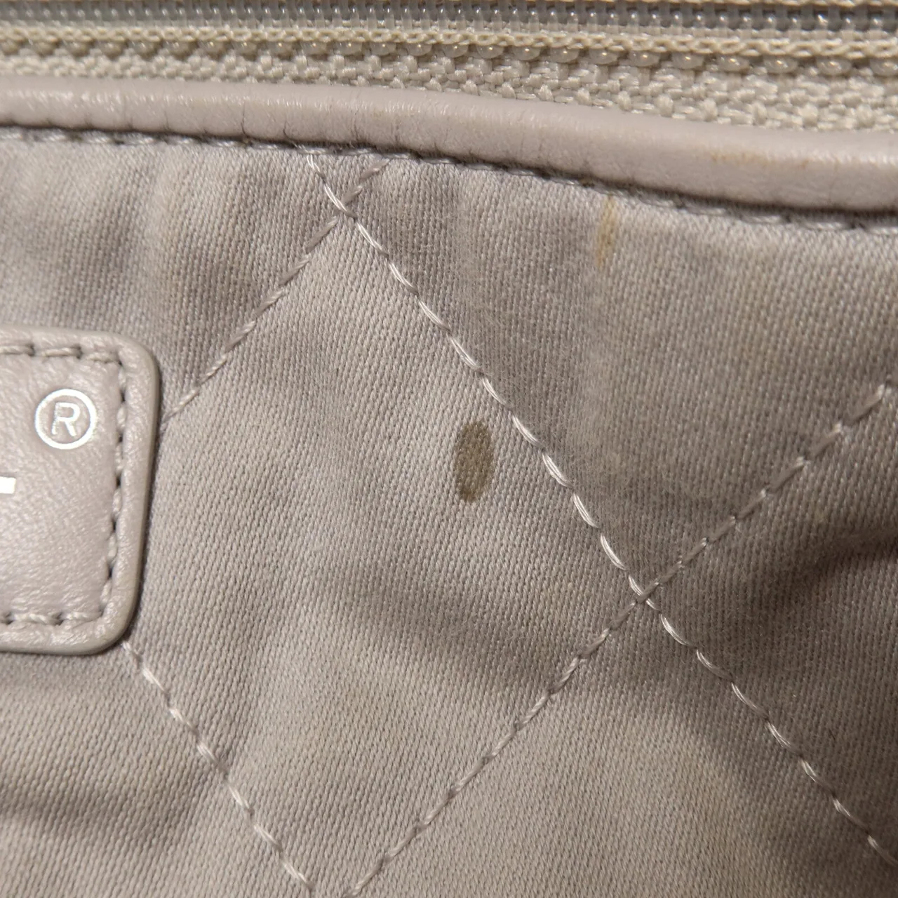 CHANEL AS3260 肩背包 牛皮 22