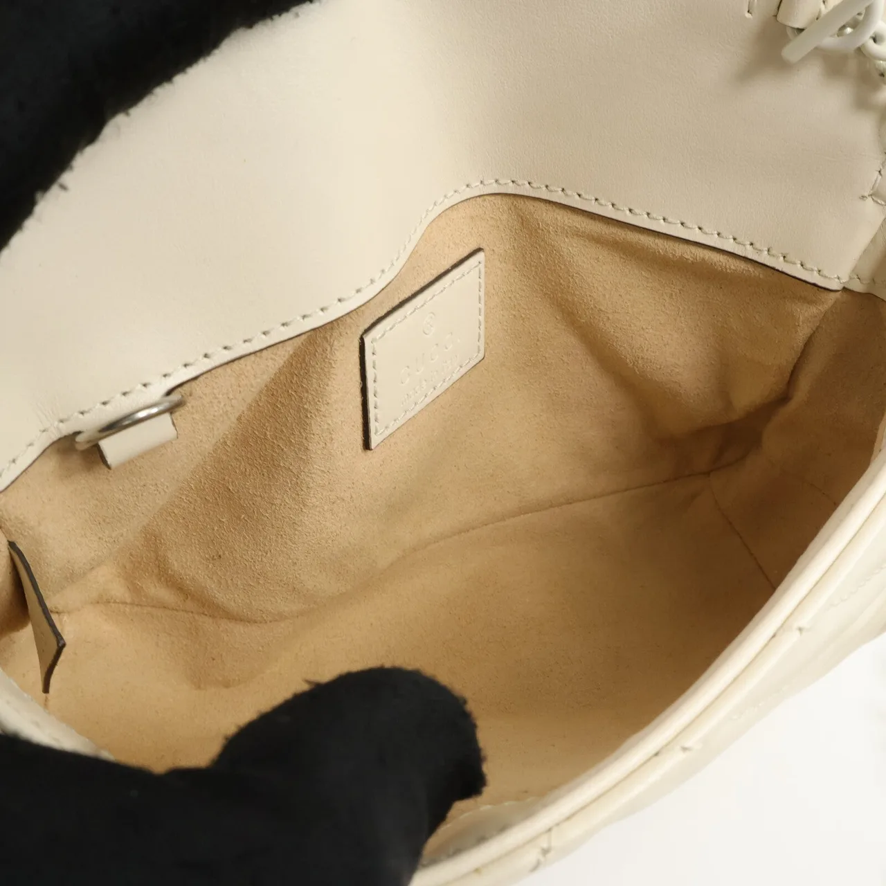 GUCCI 699757 肩背包 牛皮 5