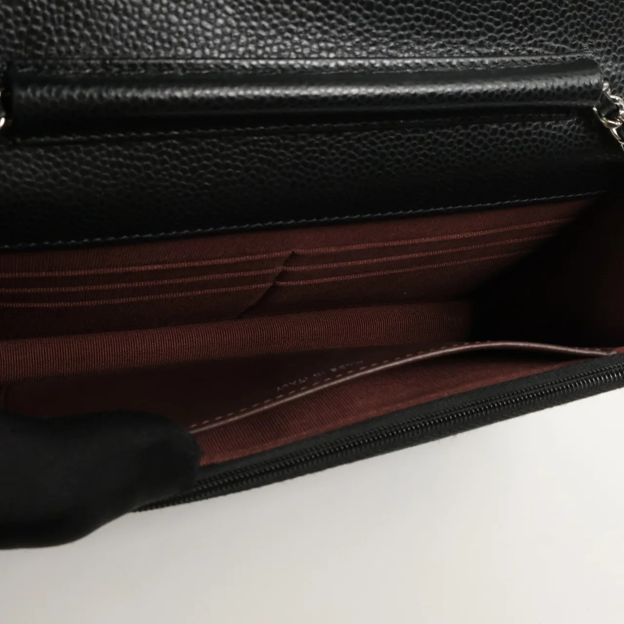 CHANEL AP0250 肩背包 牛皮 5
